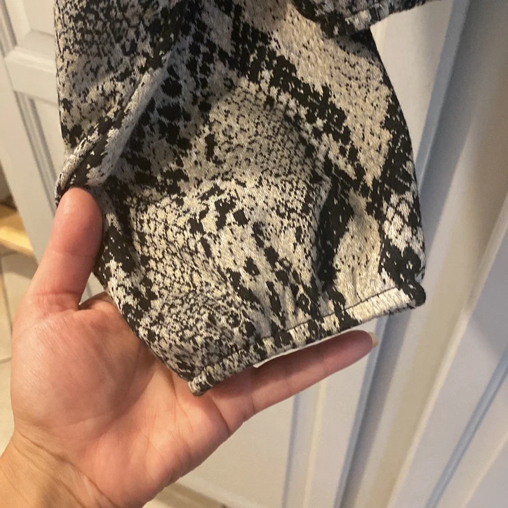 Zara snakeskin cinch waist sweater